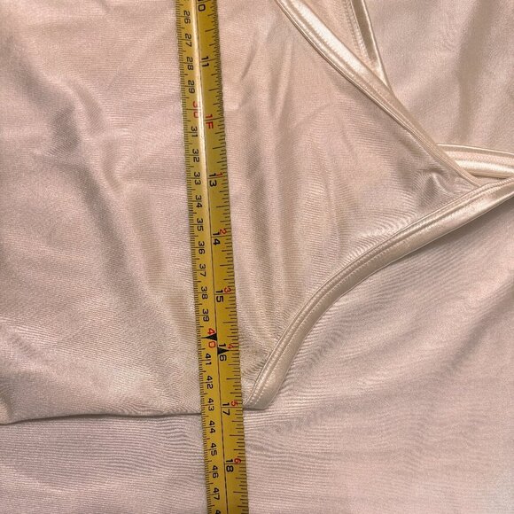 Vintage Vanity Fair Cream Silky Womens Maxi Slip Dress Size Small  Intimates - Picture 11 of 12